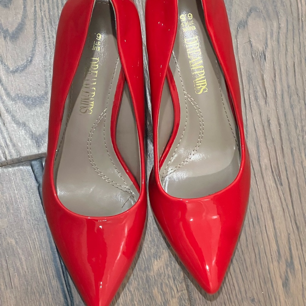 Dream Pairs Vibrant Red Heels